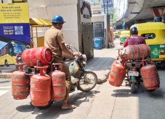 घरेलू एलपीजी, पेट्रोल और डीजल की कीमतें नहीं बढ़ी: केंद्र सरकार