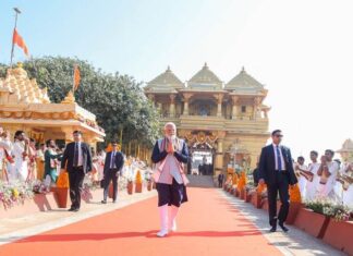 पीएम मोदी सोमवार को पुनर्निर्मित सोमनाथ मंदिर के उद्घाटन के 75 वर्ष पूरे होने पर सोमनाथ अमृत महोत्सव में लेंगे भाग