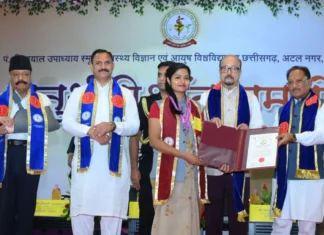 डिजिटल एडिक्शन और ‘पॉपकॉर्न मेंटल स्टेटस’ से बाहर निकलें: राज्यपाल डेका ने युवाओं को दी सीख