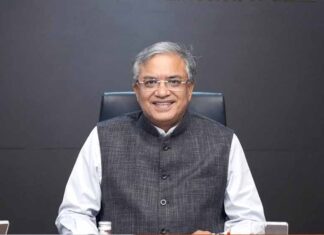 ज्ञानेश कुमार के खिलाफ संसद में हटाने का प्रस्ताव लाने की तैयारी, विपक्षी दल हुए लामबंद