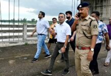 Gangrel Dam के सभी गेट खोले गए, महानदी के तटीय क्षेत्रों में हाई अलर्ट; संवेदनशील इलाकों का निरीक्षण