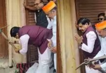 उज्जैन में सिंहस्थ 2028 का मेगा प्लान शुरू, CM मोहन यादव ने खुद चलाई गेती