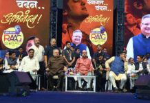 रमन सिंह के जन्मदिन पर ऐतिहासिक आयोजन, राज्यपाल-मंत्रियों की मौजूदगी में गोल्डन बुक ऑफ वर्ल्ड रिकॉर्ड में नाम दर्ज