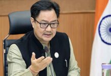 कांग्रेस के झंडों को लेकर विवाद पर बोले किरेन रिजिजू, ‘भारत को तोड़ने की कोशिशें कभी सफल नहीं होंगी’