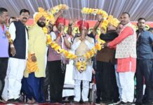 सत्य, सेवा, सुशासन और जनकल्याण के मार्ग पर आगे बढ़ते हुए विकसित छत्तीसगढ़ के निर्माण का लें संकल्प : मुख्यमंत्री