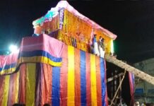 बस्तर दशहरा की अनूठी परंपरा बरकरार, फूल रथ की परिक्रमा ने बढ़ाई उत्सव की रौनक