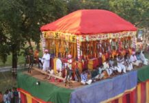 बस्तर दशहरा की अनूठी रस्म, रथ चोरी के पीछे छिपी है सामाजिक समानता की सीख