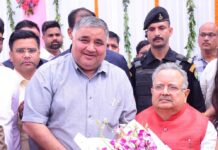 डॉ. रमन सिंह का अनुभव और मार्गदर्शन छत्तीसगढ़ के विकास एवं जनसेवा के लिए अमूल्य : राजेश अग्रवाल