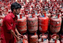 अक्टूबर की पहली तारीख से बड़ा बदलाव, LPG सिलेंडर महंगा; जानें नए नियम