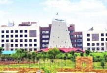 शेरपार-मानपुर-कोहका सड़क के अधूरे और गुणवत्ताहीन निर्माण कार्यों तथा उखड़ी सड़क पर ठेकेदारों को नोटिस, पीडब्ल्यूडी ने 15 दिनों में मांगा जवाब