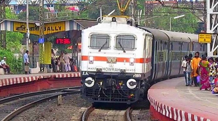 train_india86_5-2.jpg